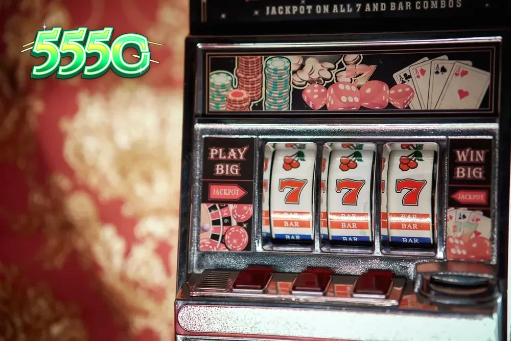 Interface de jogo móvel moderna com elementos de jackpot